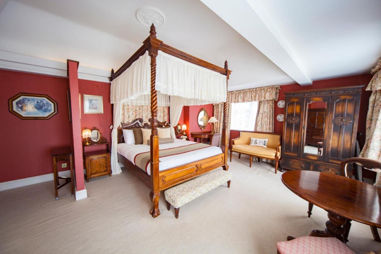The Holt Hotel Steeple Aston Экстерьер фото
