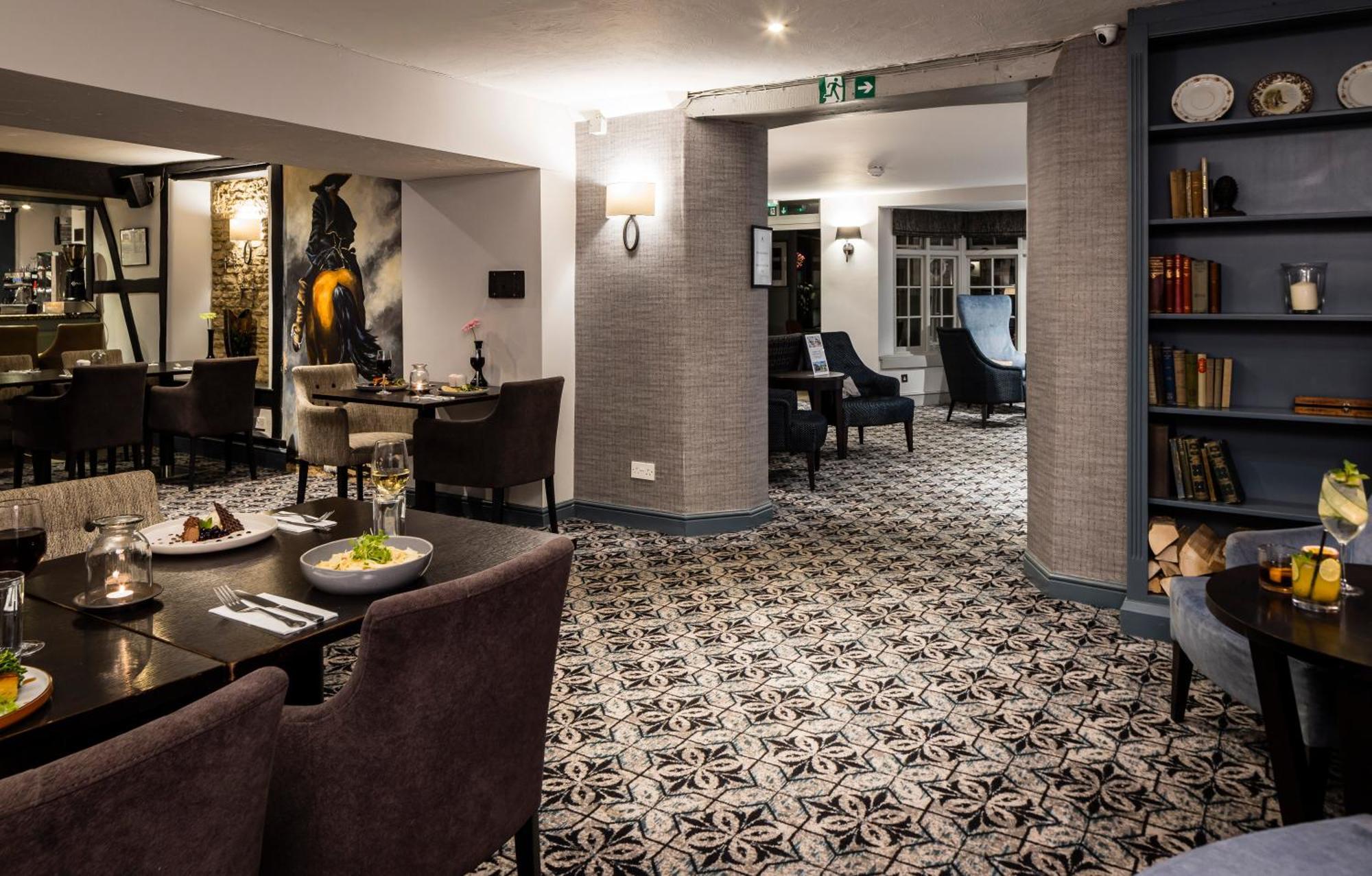 The Holt Hotel Steeple Aston Экстерьер фото